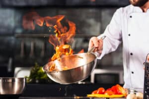 Quel mode de cuisson choisir en cuisine professionnelle ?